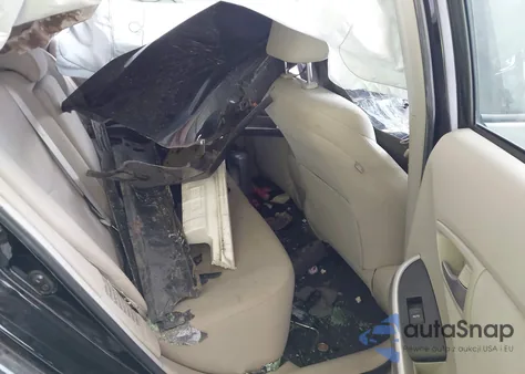 2013 Toyota Prius z USA, uszkodzony, nr VIN JTDKN3DU2D5687029